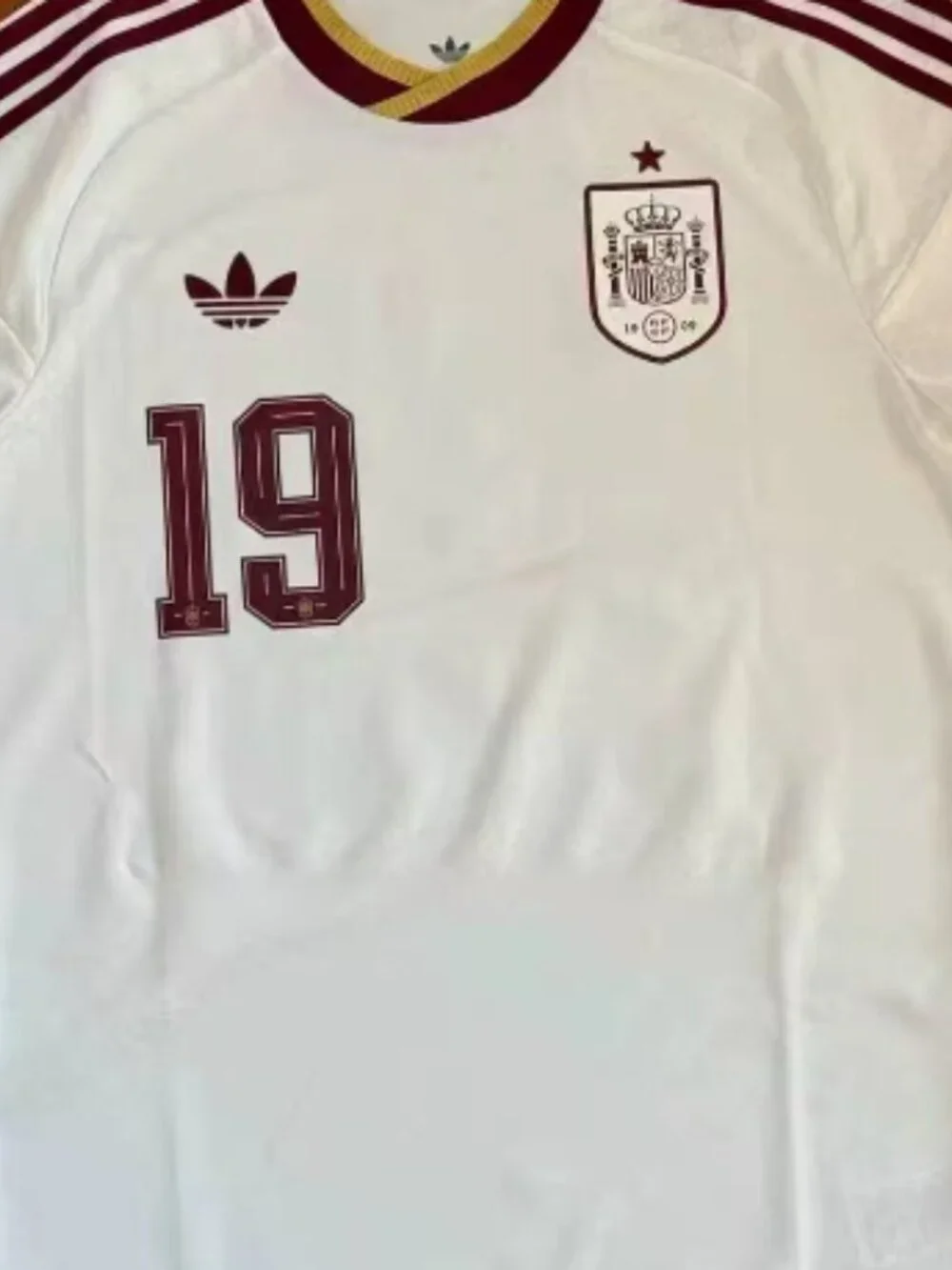 Spain Away Soccer Jersey World Cup 2026 Lamine Yamal #19